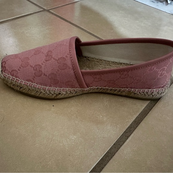 Gucci Shoes size 5 - Picture 3 of 8